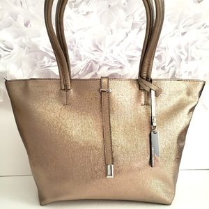 Vince Camuto Leila Tote in Bronze Metallic color